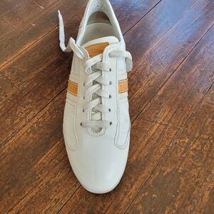 White and Tan Casual Sneaker